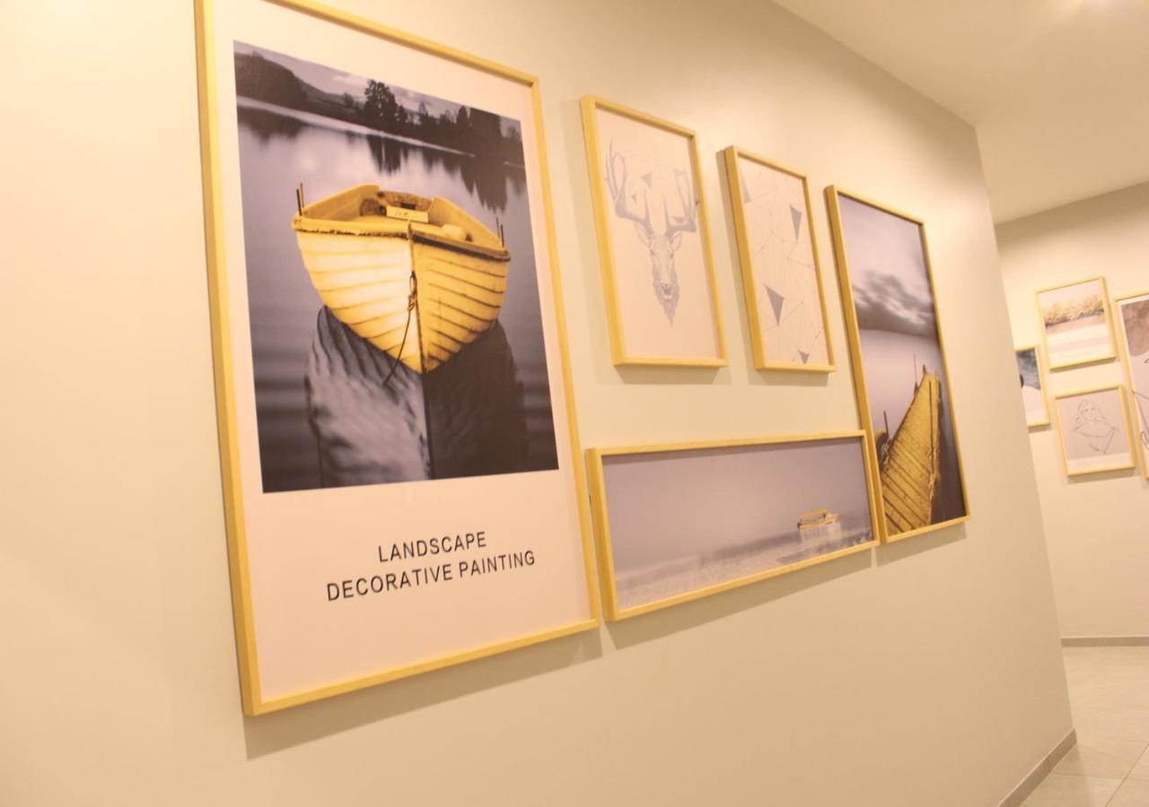 Ixoras Hotel Lemba キンシャサ エクステリア 写真