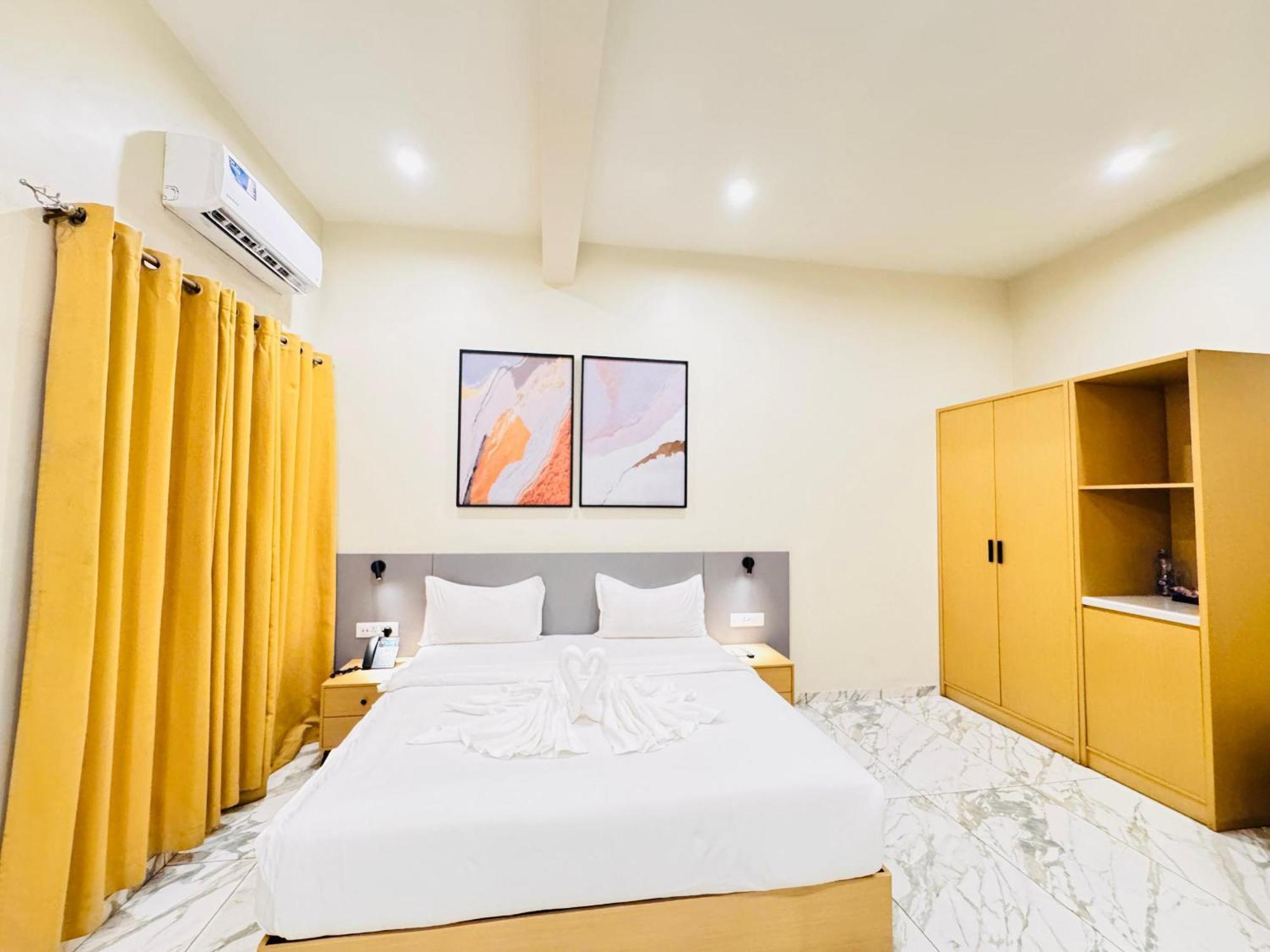 Ixoras Hotel Lemba キンシャサ エクステリア 写真